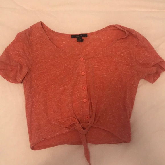 Buttoned crop - Picture 1 of 2